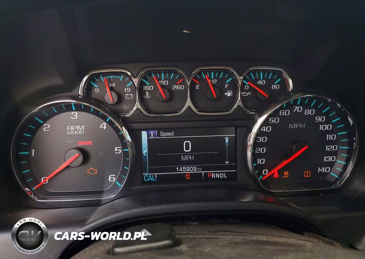 2018 Chevrolet Silverado K1500 Lt VIN:3GCUKREC5JG251435 - 9