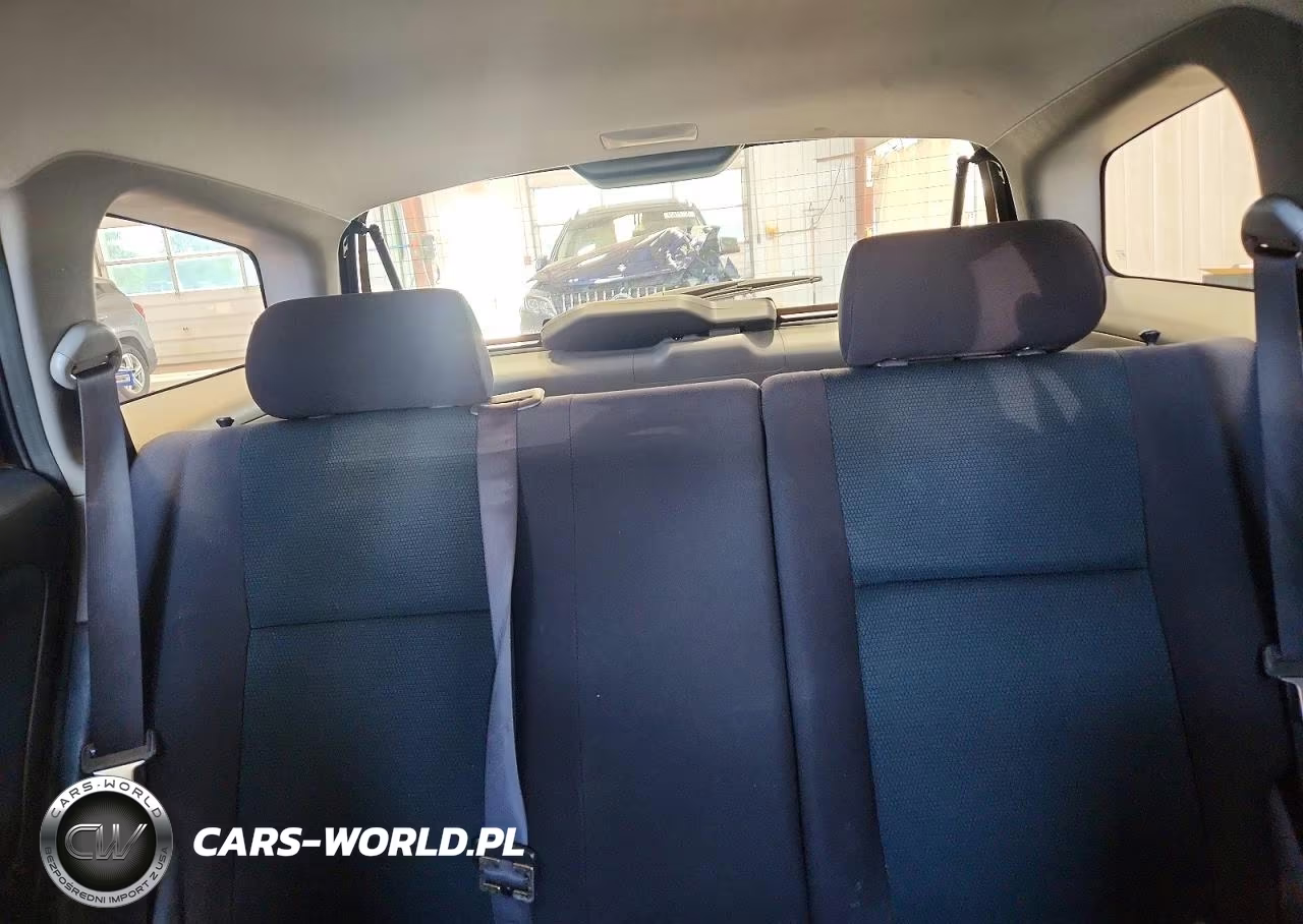 2005 Toyota Matrix Xr VIN:2T1KR32E55C390079 - 10