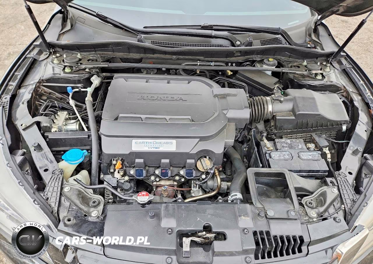 2013 Honda Accord Touring VIN:1HGCR3F99DA028049 - 11