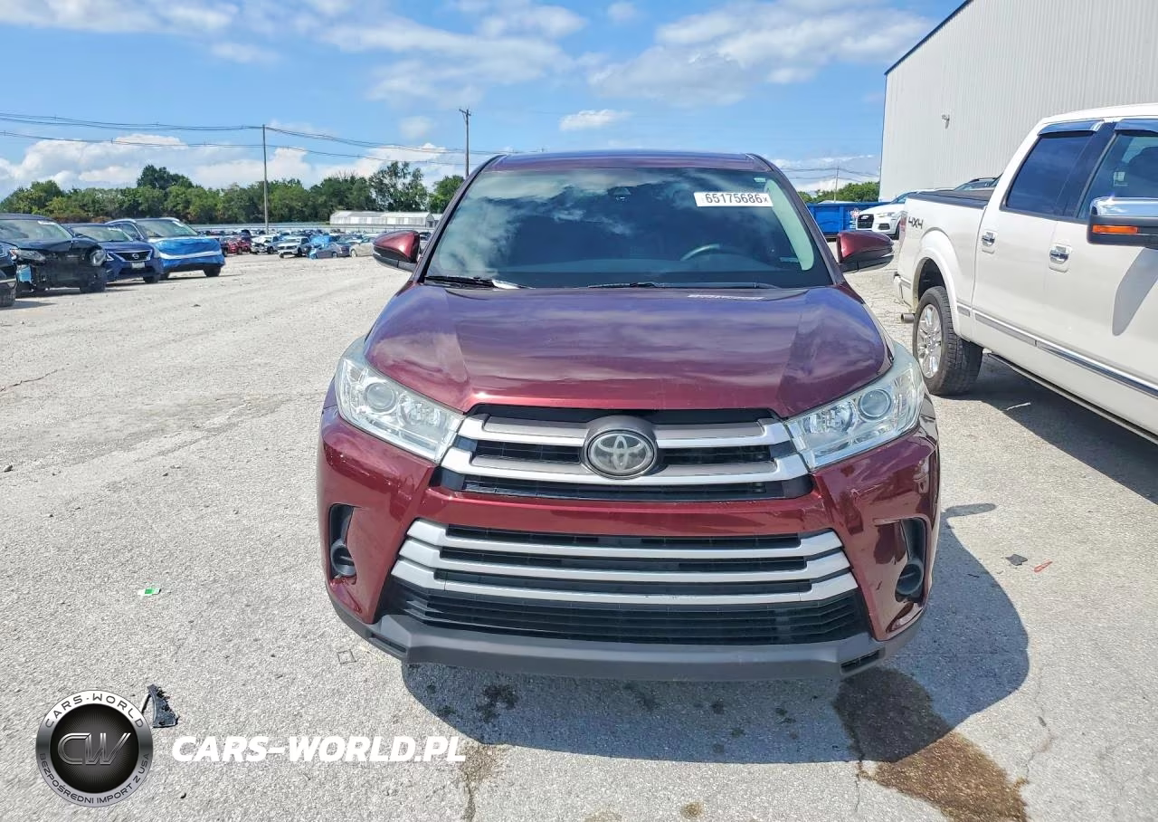 2019 Toyota Highlander Le VIN:5TDBZRFHXKS963990 - 5