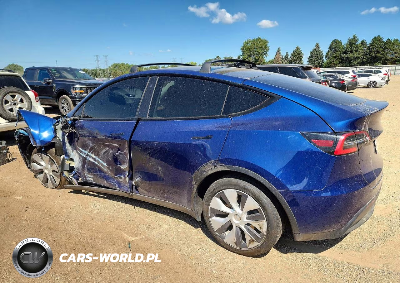 2021 Tesla Model Y VIN:5YJYGDEE3MF109988 - 2
