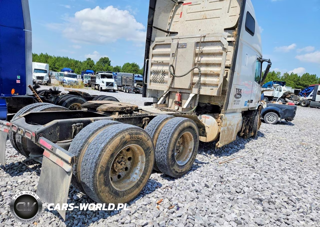 2016 Volvo Vn Vnl - Semi Truck VIN:4V4NC9EHXGN947791 - 3