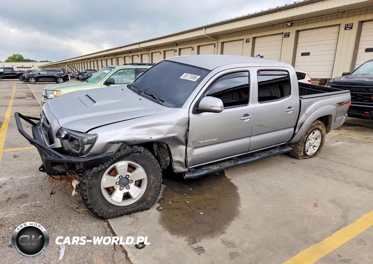 2015 Toyota Tacoma V6 VIN:3TMLU4EN0FM195763 - 1