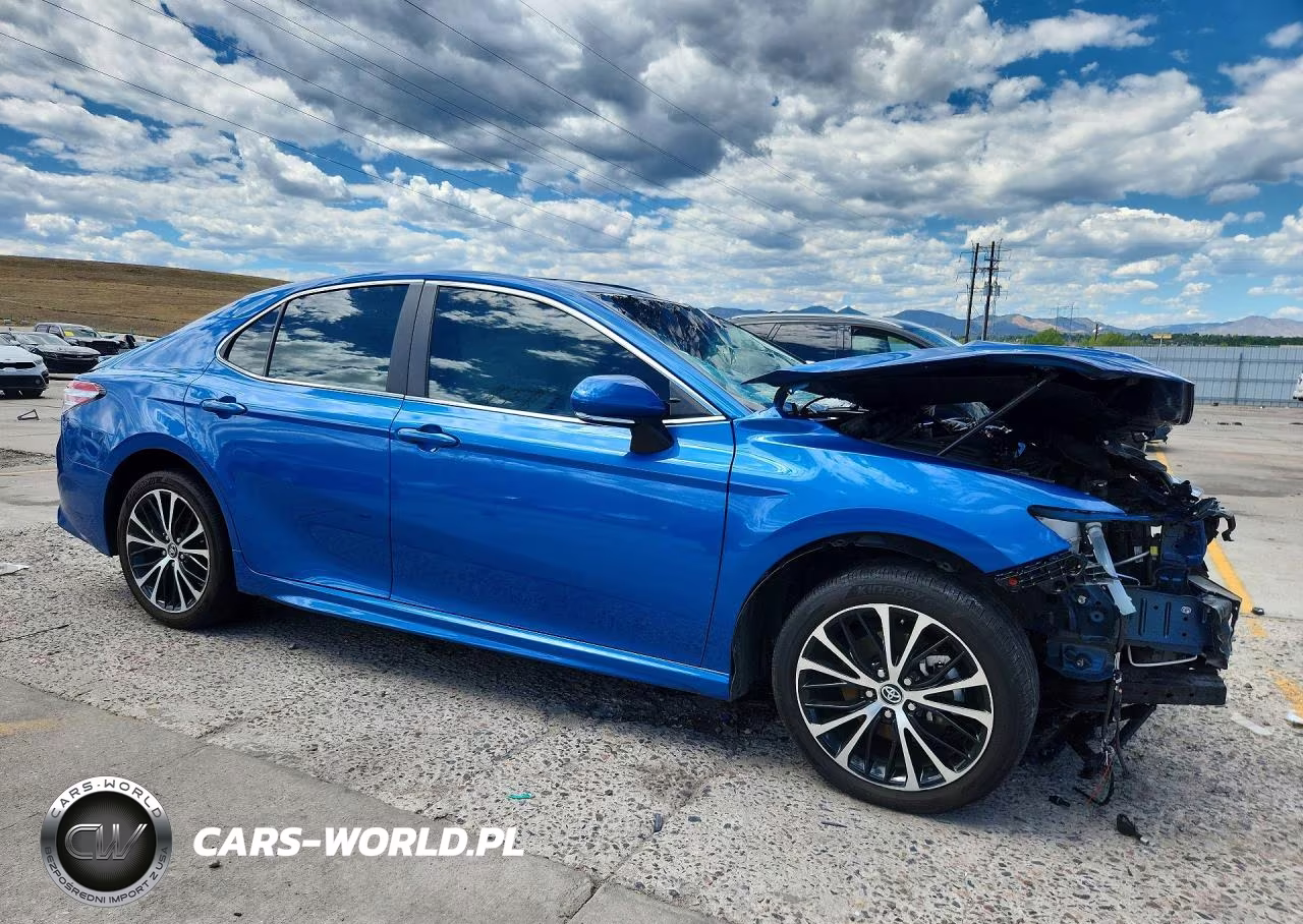 2020 Toyota Camry Se VIN:4T1J11AK7LU316642 - 4