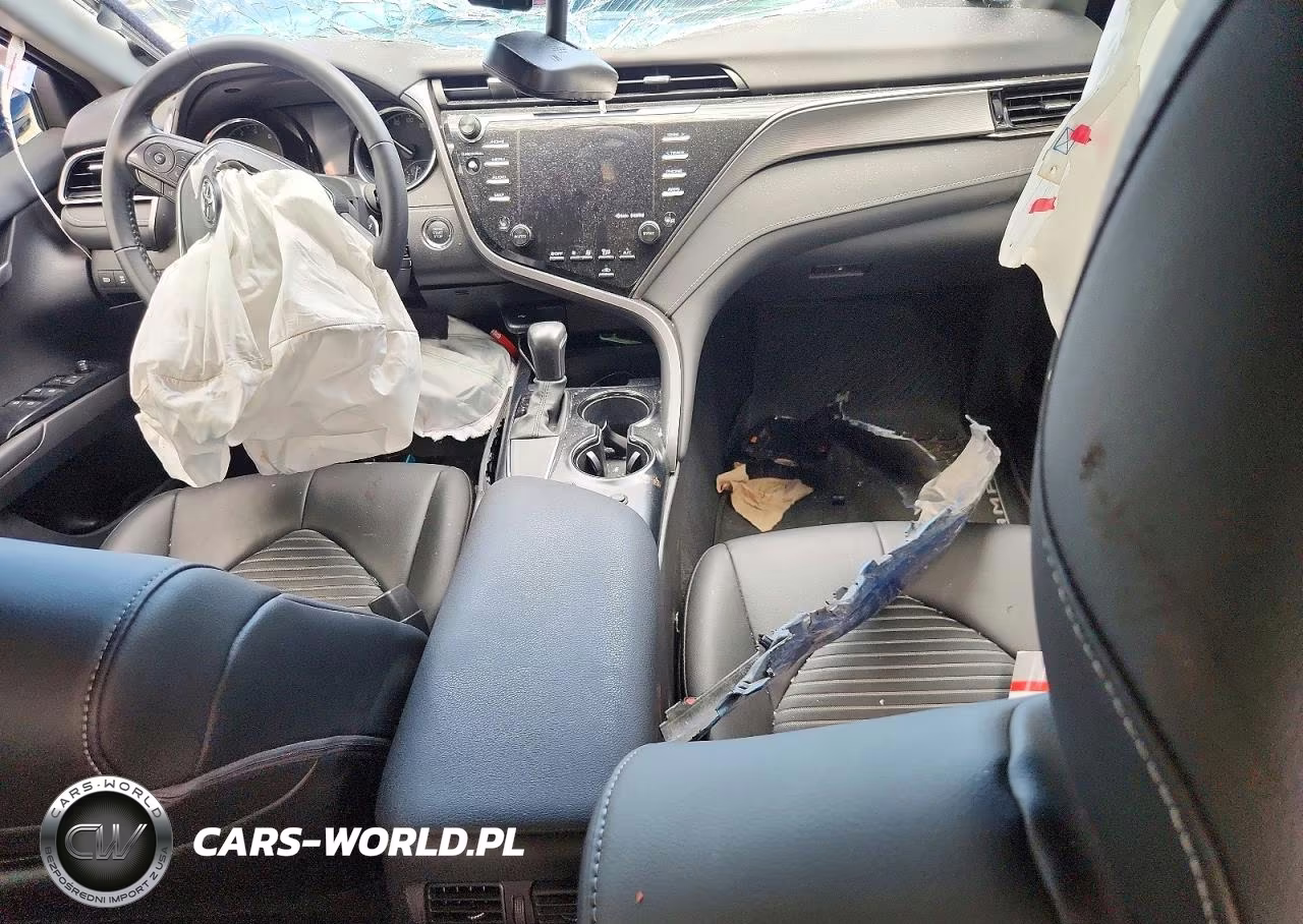 2020 Toyota Camry Se VIN:4T1J11AK7LU316642 - 8
