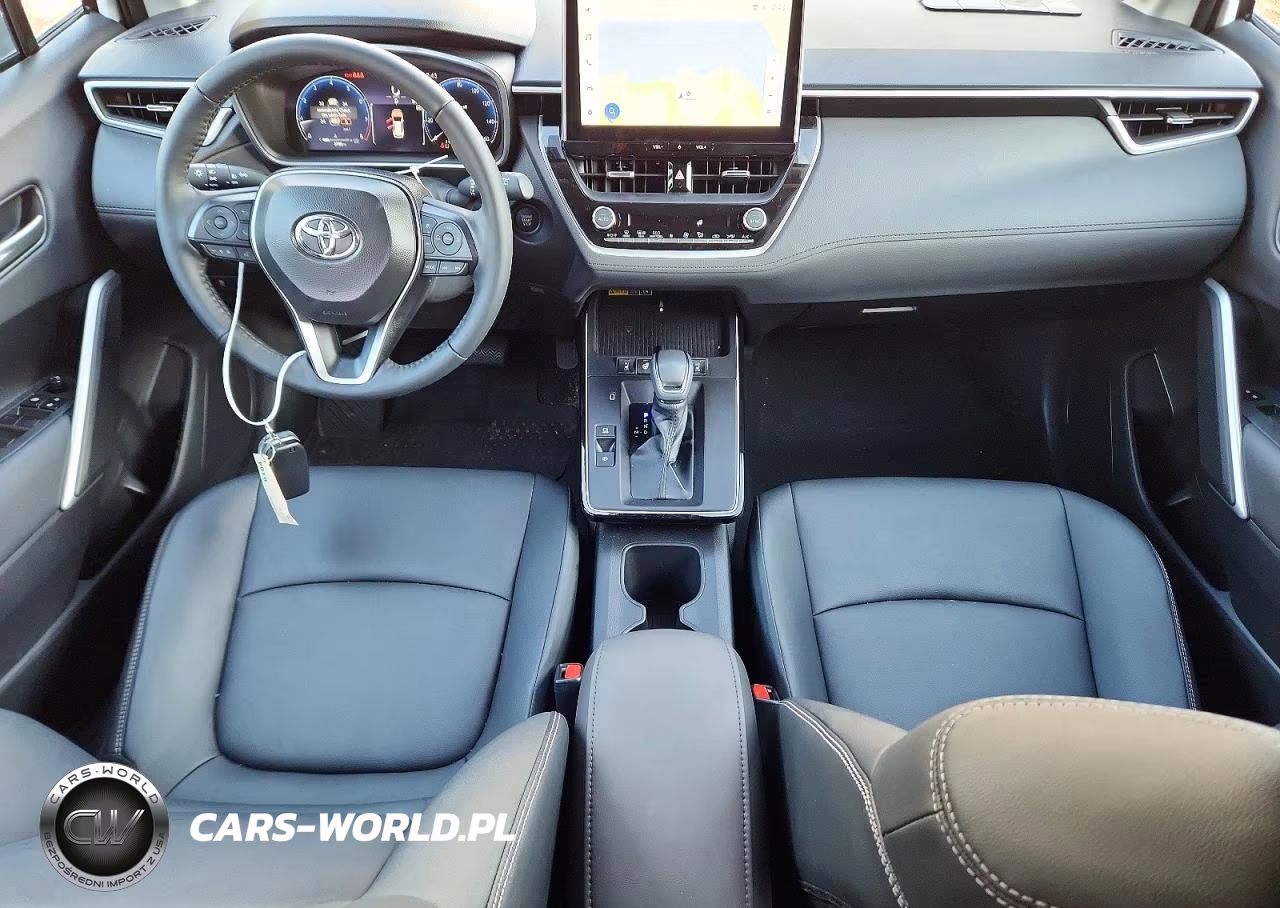 2026 Toyota Corolla Cross Xle VIN:7MUDAABG1TV170146 - 8