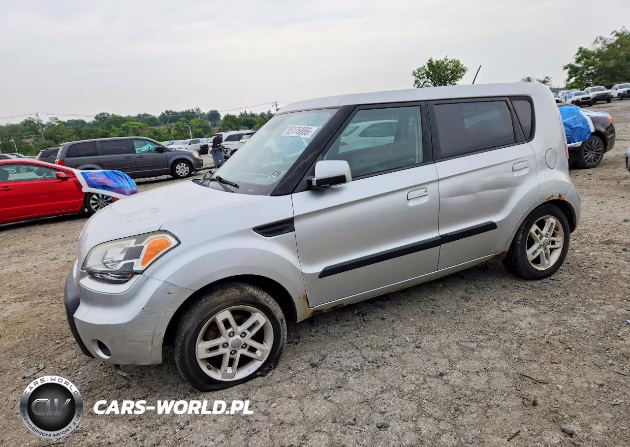 2010 Kia Soul +
