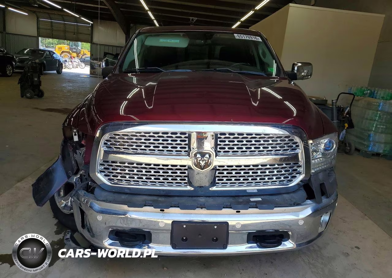 2017 Ram 1500 Laramie VIN:1C6RR7NT7HS800598 - 5