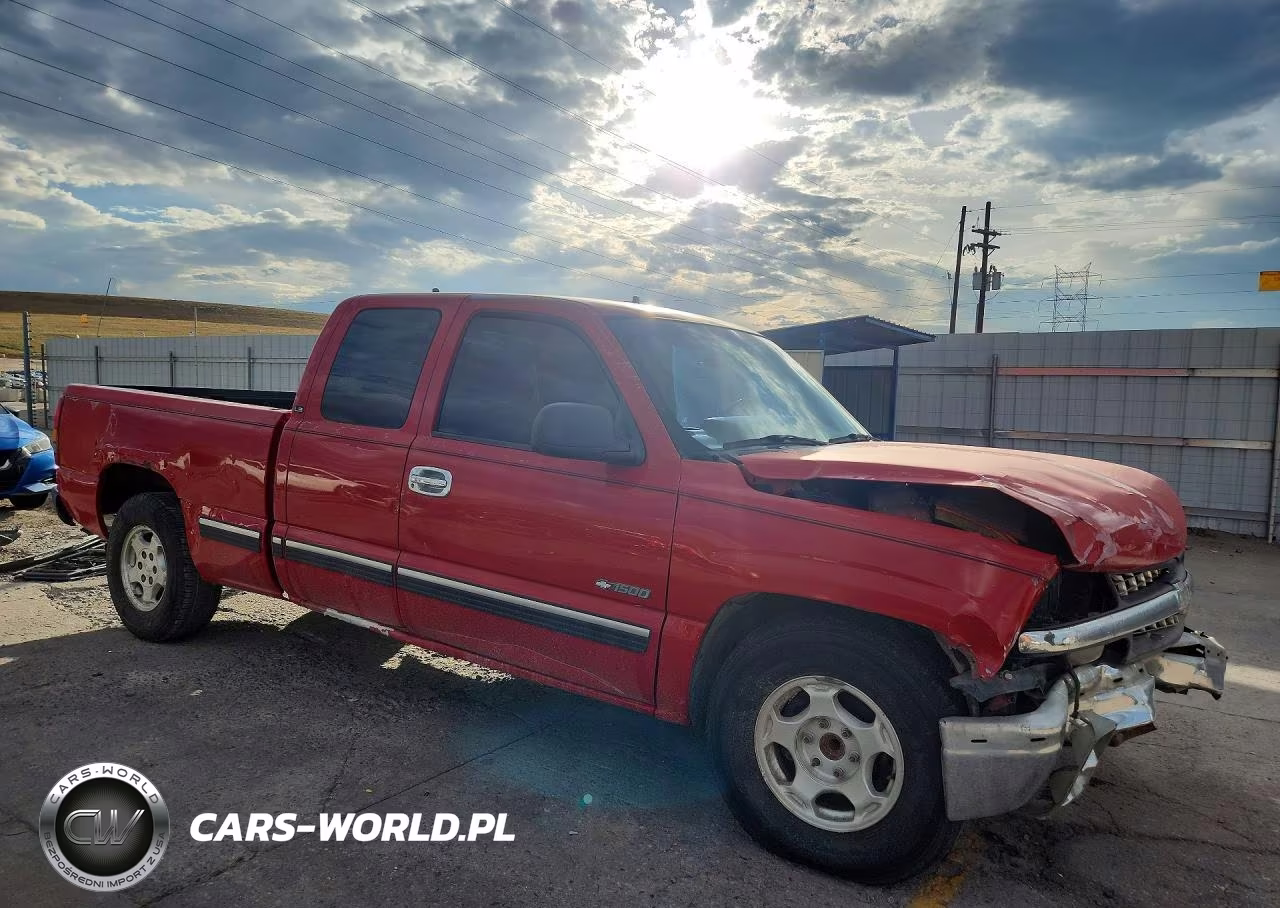 2001 Chevrolet Silverado C1500 VIN:2GCEC19T811205751 - 4