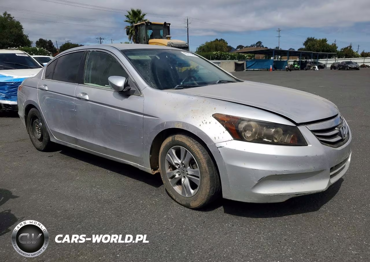 2011 Honda Accord Se VIN:1HGCP2F64BA107809 - 4