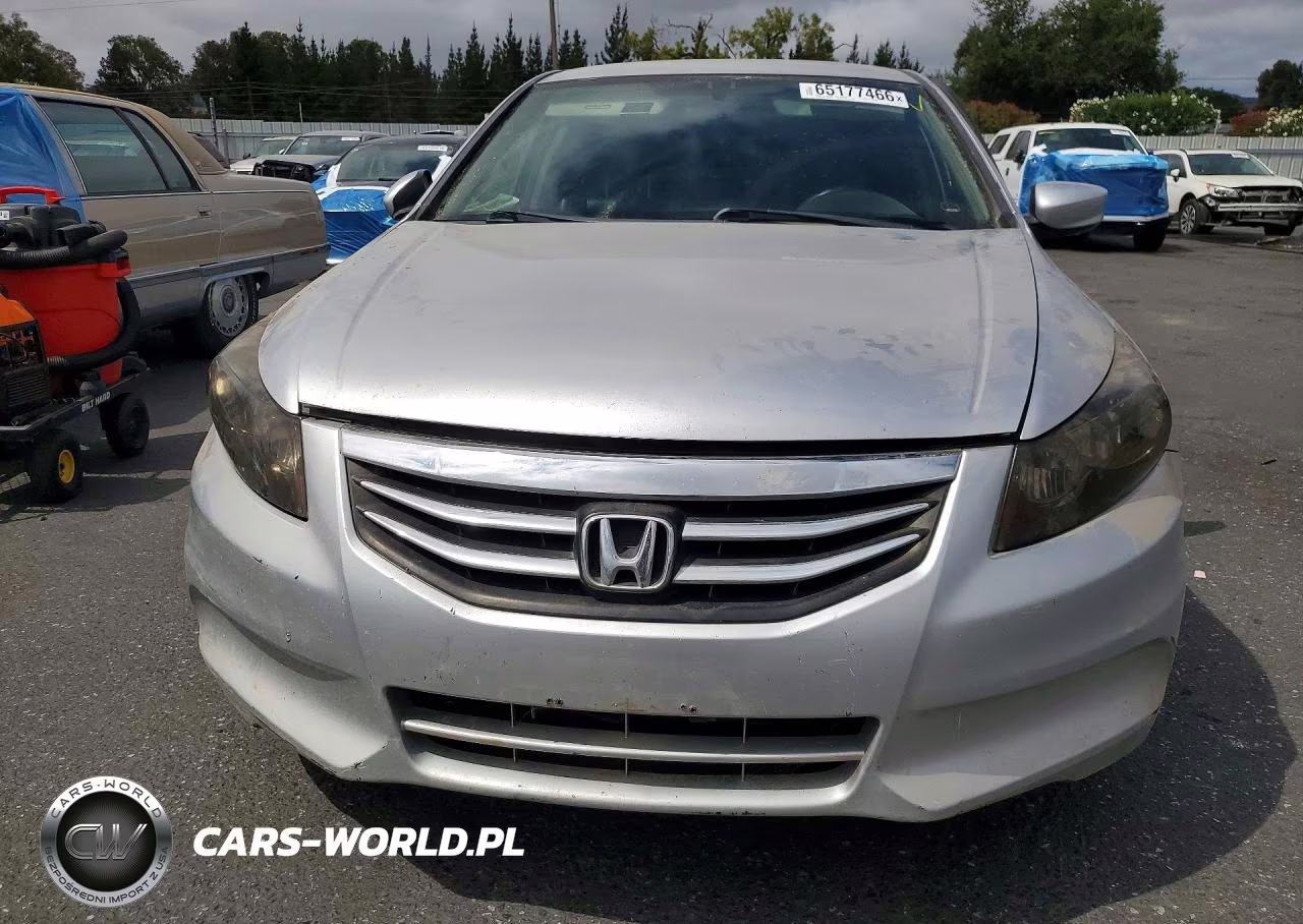 2011 Honda Accord Se VIN:1HGCP2F64BA107809 - 5