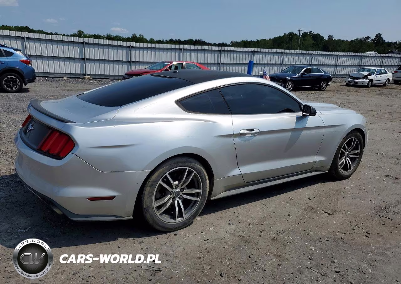 2015 Ford Mustang VIN:1FA6P8TH0F5393084 - 3