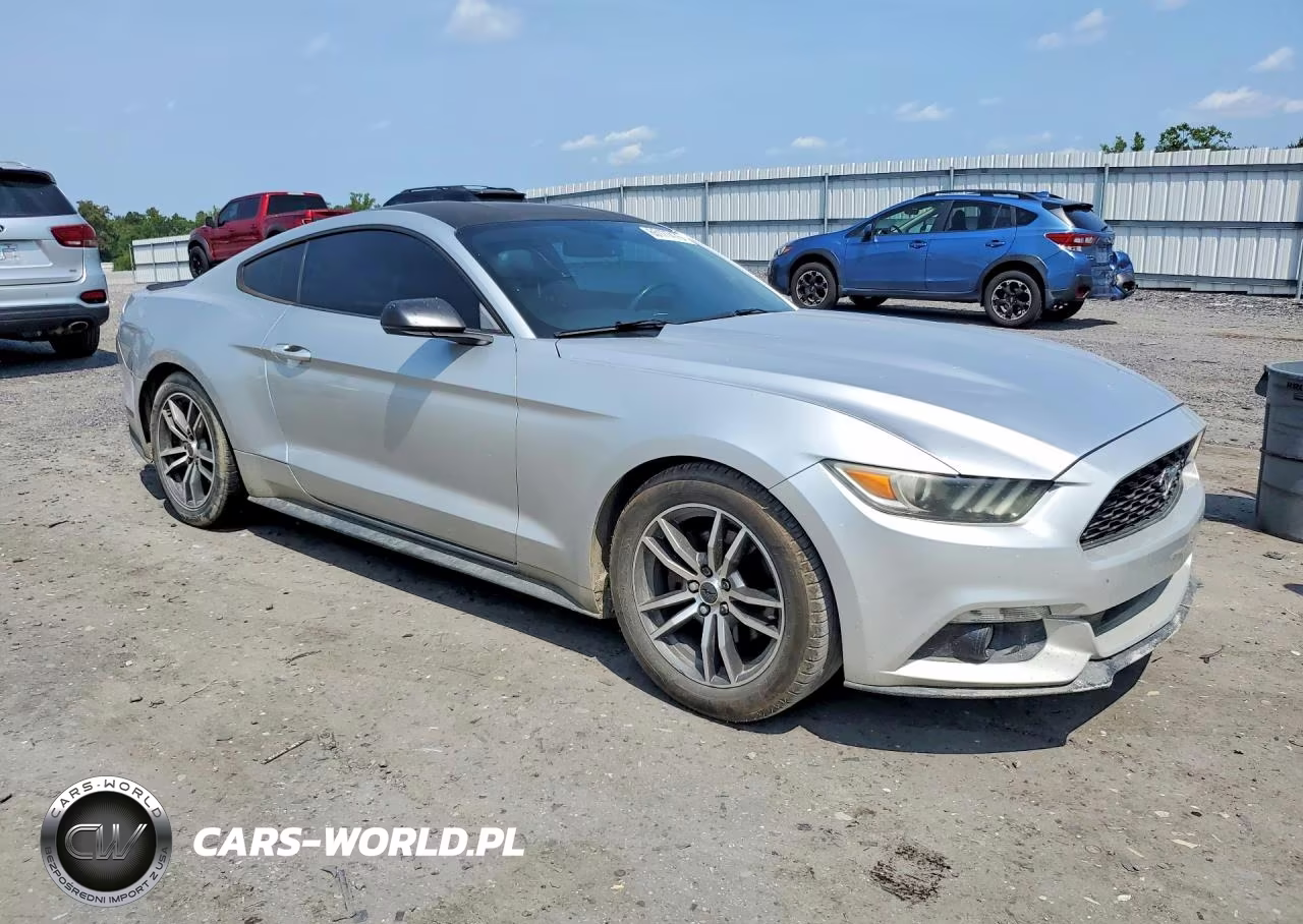 2015 Ford Mustang VIN:1FA6P8TH0F5393084 - 4