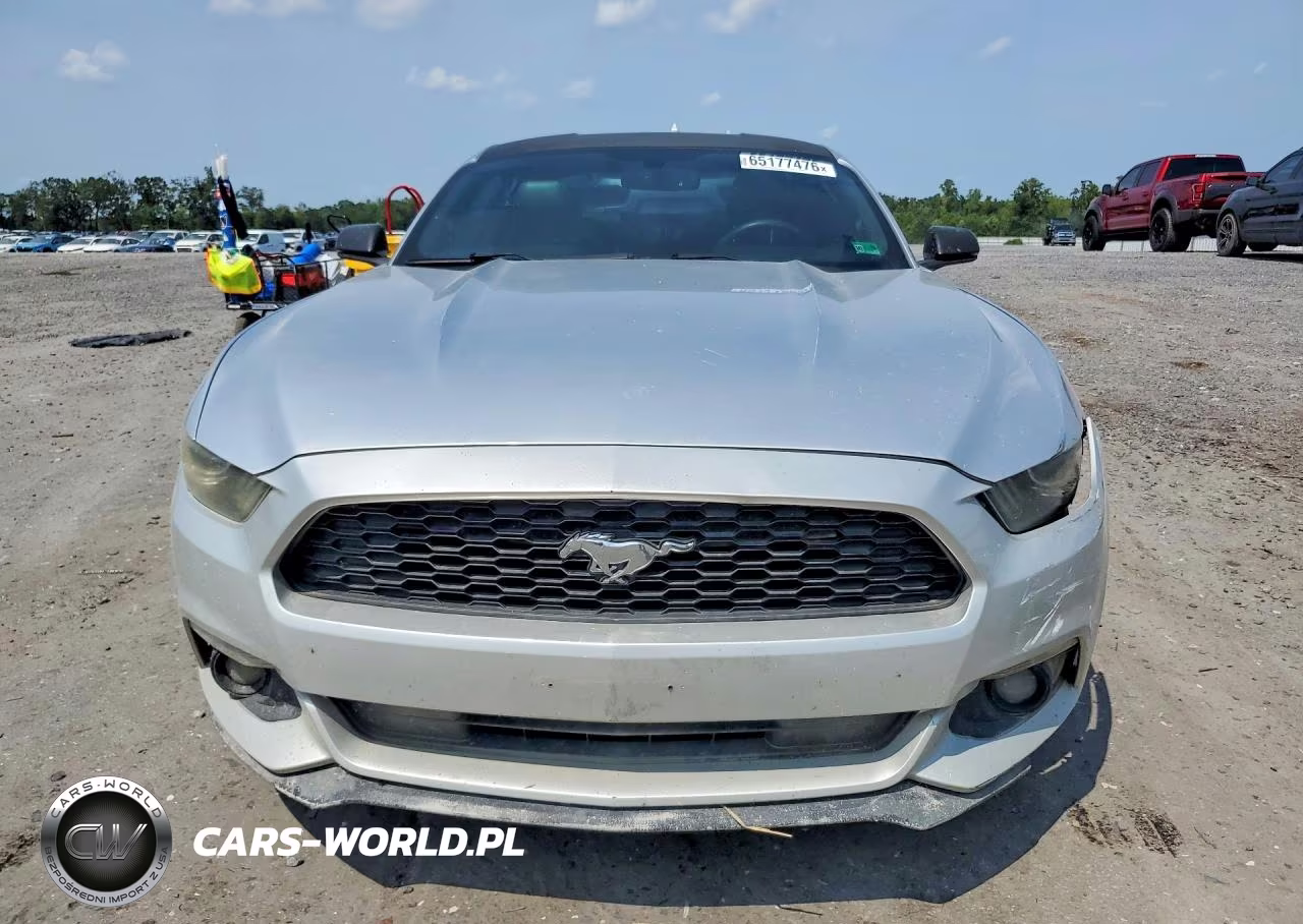2015 Ford Mustang VIN:1FA6P8TH0F5393084 - 5