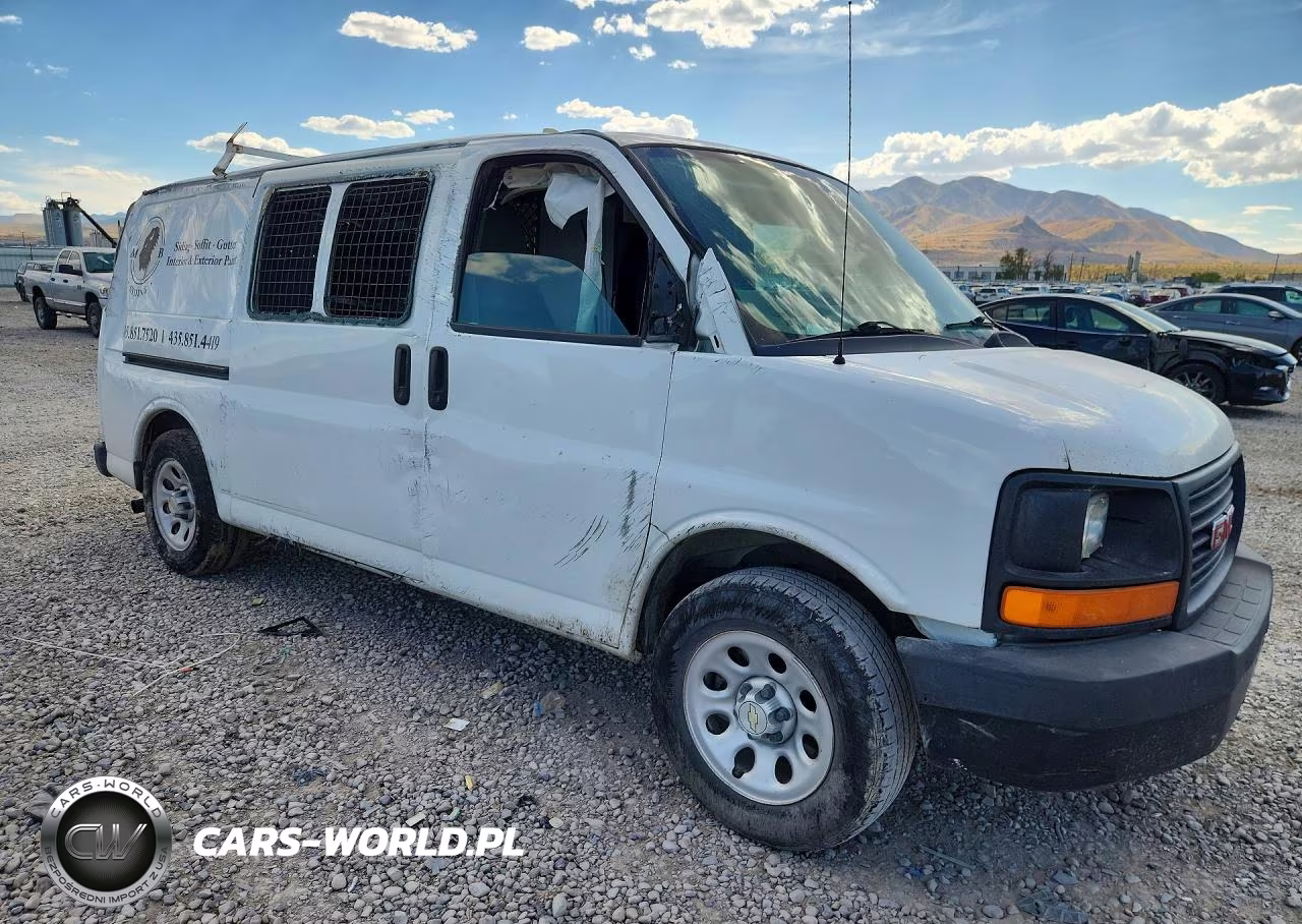2012 Chevrolet Express G1500 VIN:1GCSGAFX3C1136605 - 4
