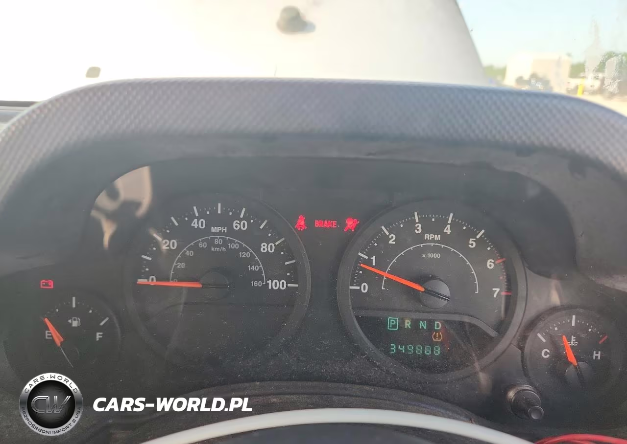 2009 Jeep Wrangler Unlimited X VIN:1J4GZ39179L730625 - 9