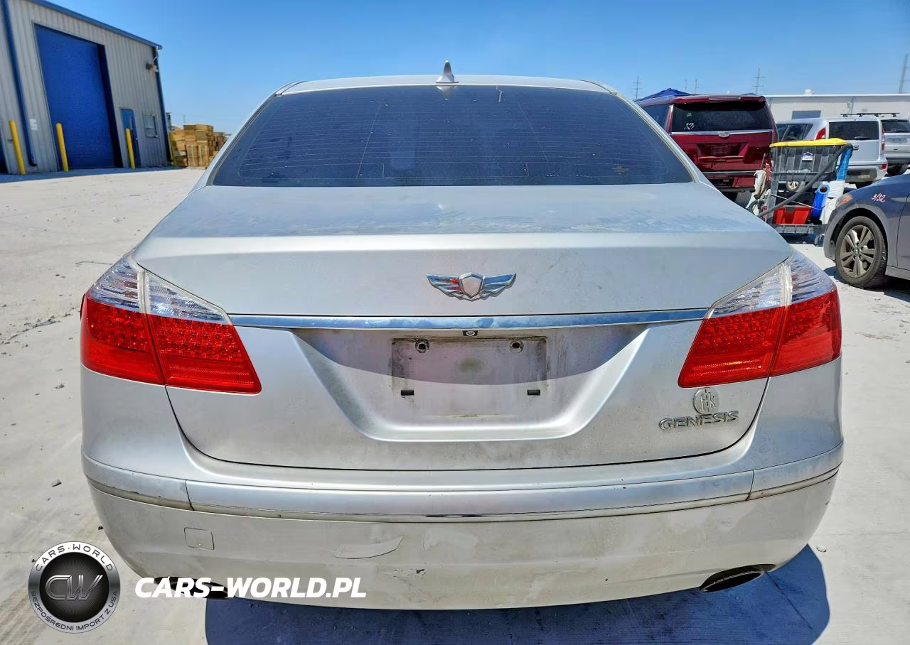 2011 Hyundai Genesis 3.8L VIN:KMHGC4DE7BU134627 - 6