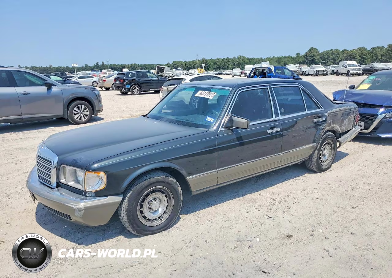 1985 Mercedes-Benz 300