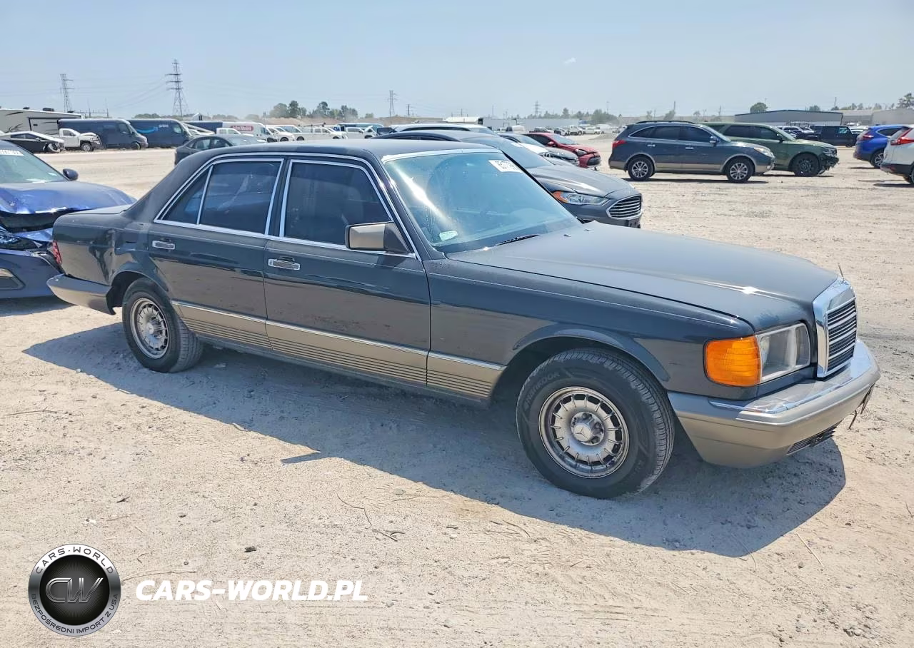 1985 Mercedes-Benz 300 VIN:WDBCB20C0FA124834 - 4
