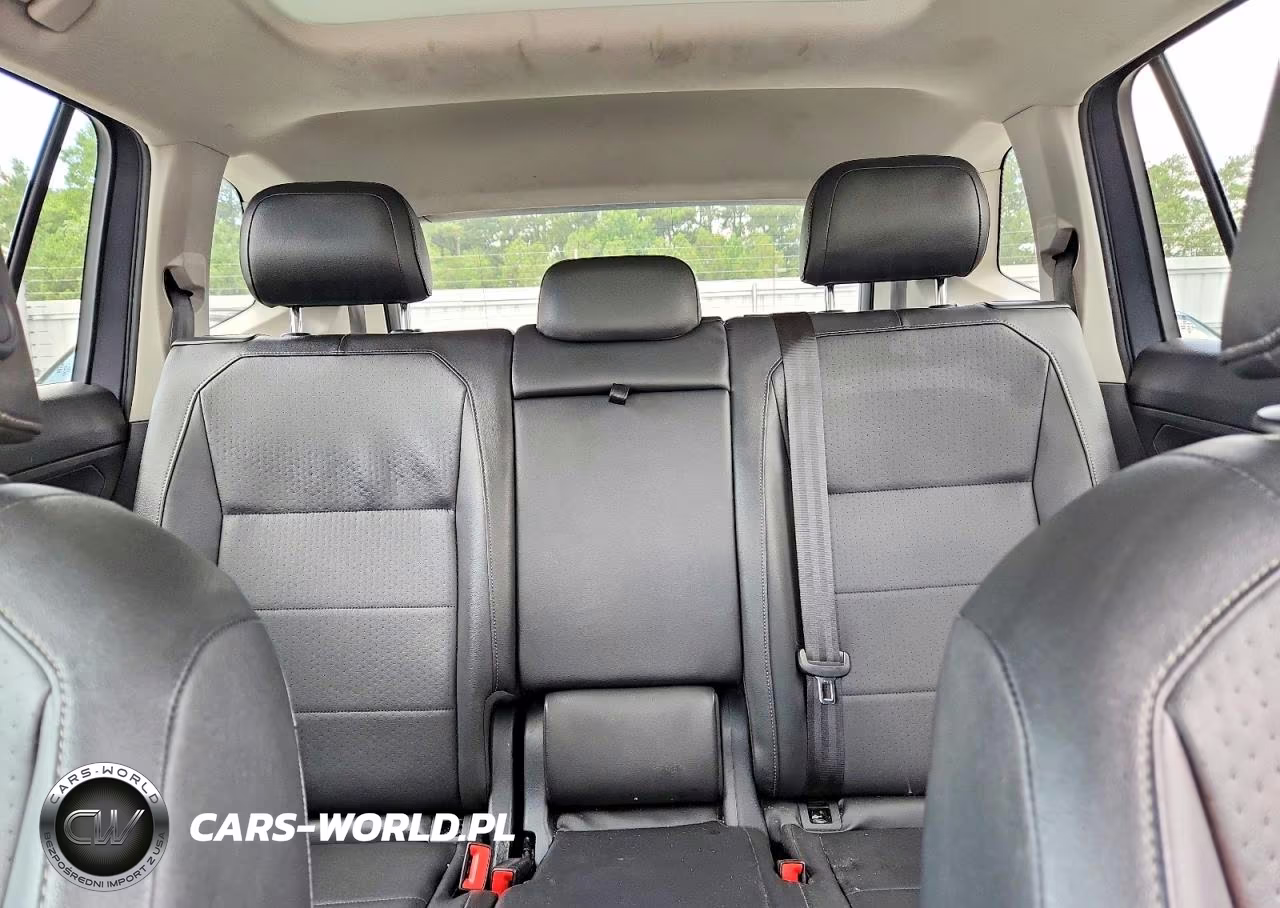 2018 Volkswagen Tiguan Se VIN:3VV3B7AX6JM017008 - 10
