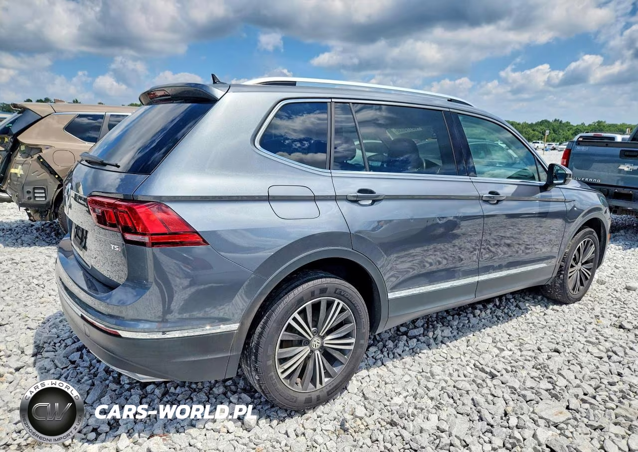 2018 Volkswagen Tiguan Se VIN:3VV3B7AX6JM017008 - 3