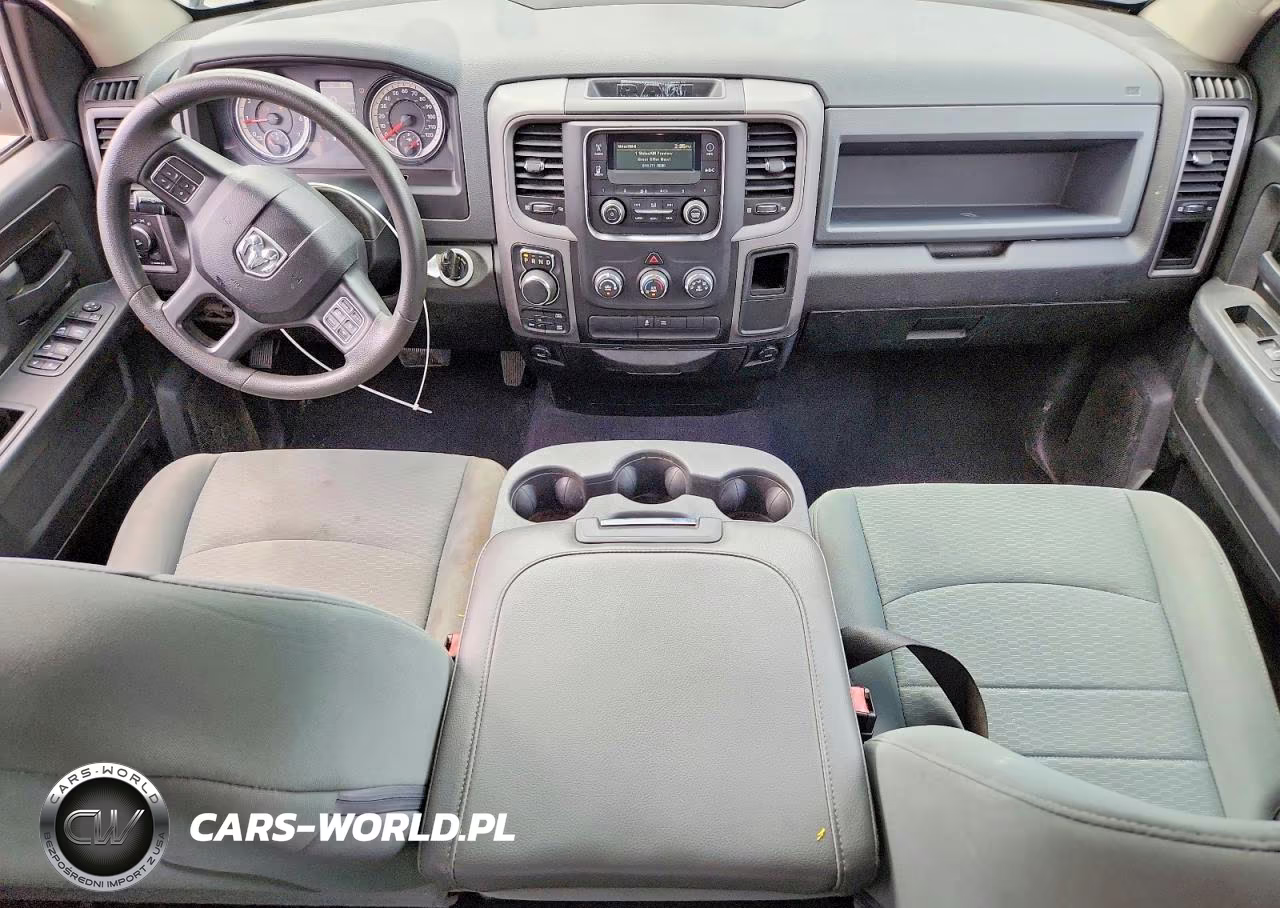 2019 Ram 1500 Classic Tradesman VIN:1C6RR7FGXKS544868 - 8