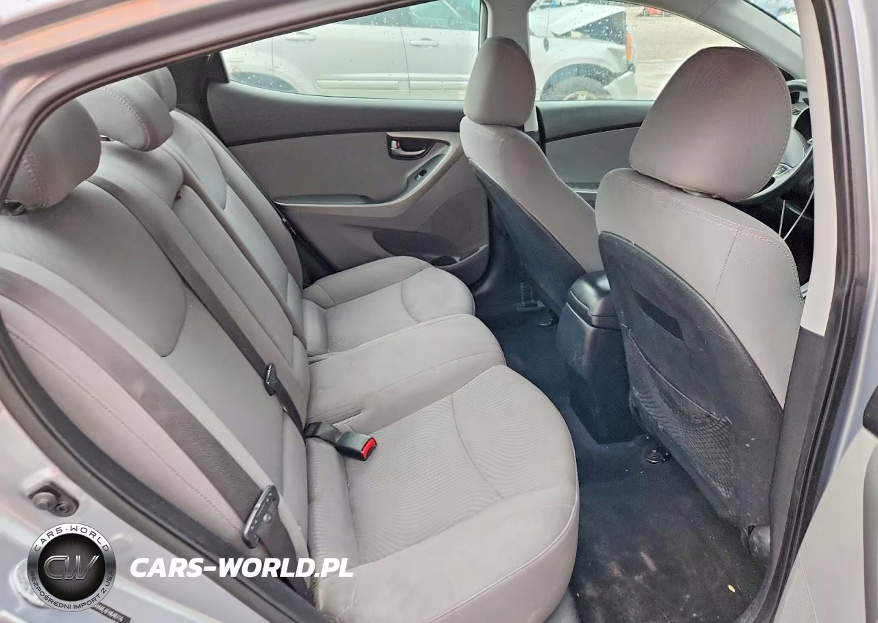 2015 Hyundai Elantra Se VIN:5NPDH4AE4FH646116 - 10