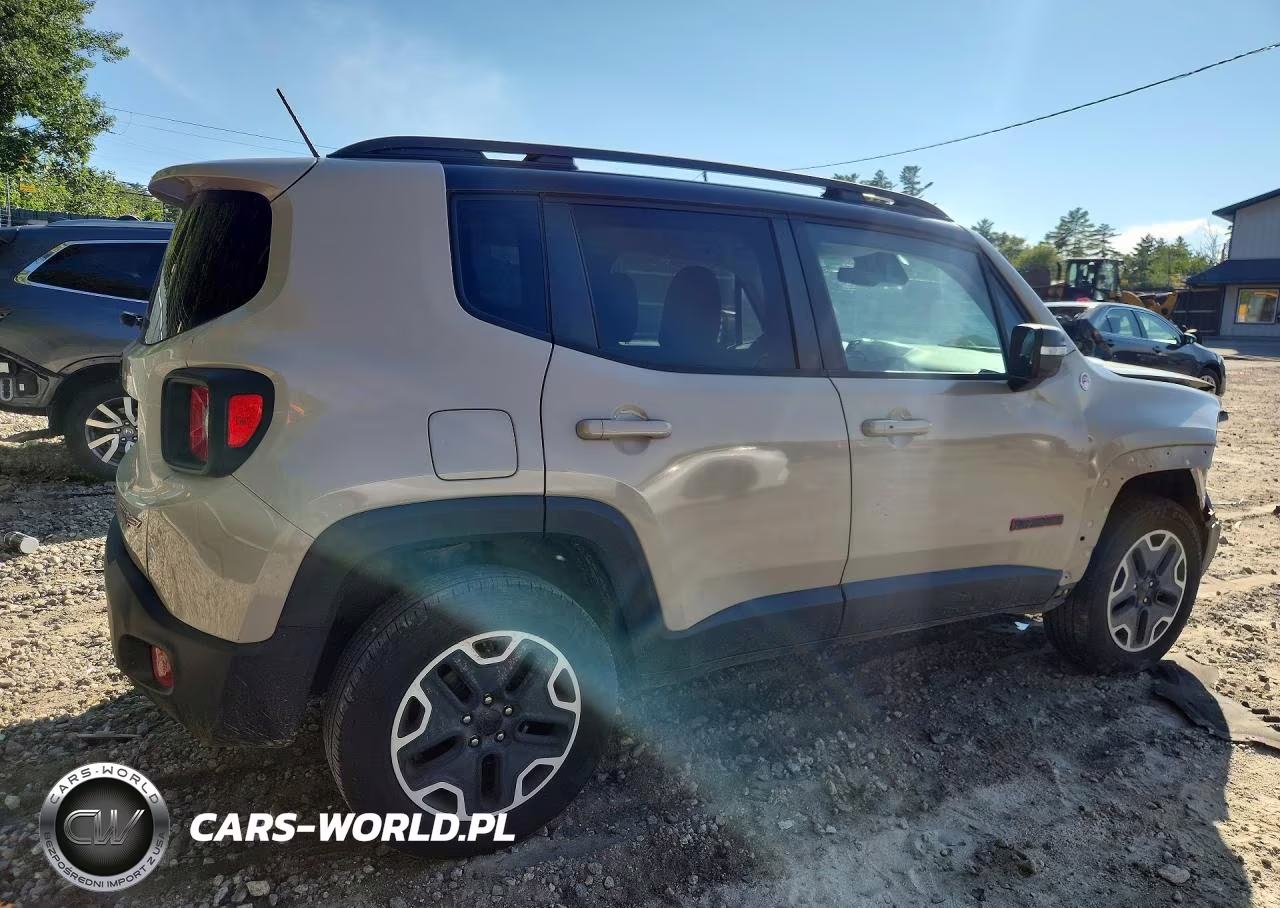 2016 Jeep Renegade Trailhawk VIN:ZACCJBCTXGPD93344 - 3