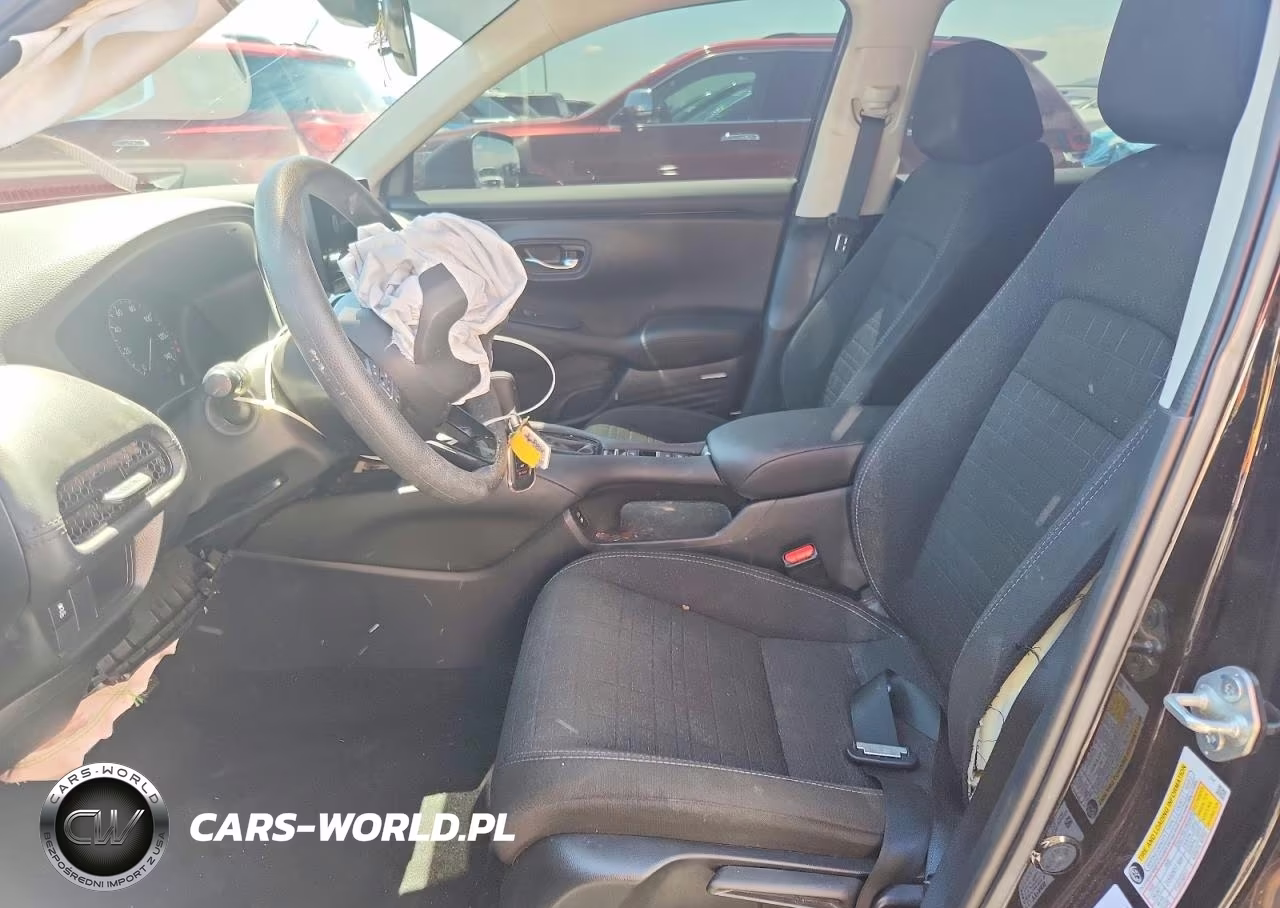 2025 Honda Hr-V Lx VIN:3CZRZ2H35SM759602 - 7