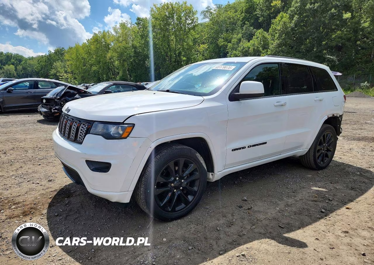 2019 Jeep Grand Cherokee Laredo – zdjęcie 1 z 12