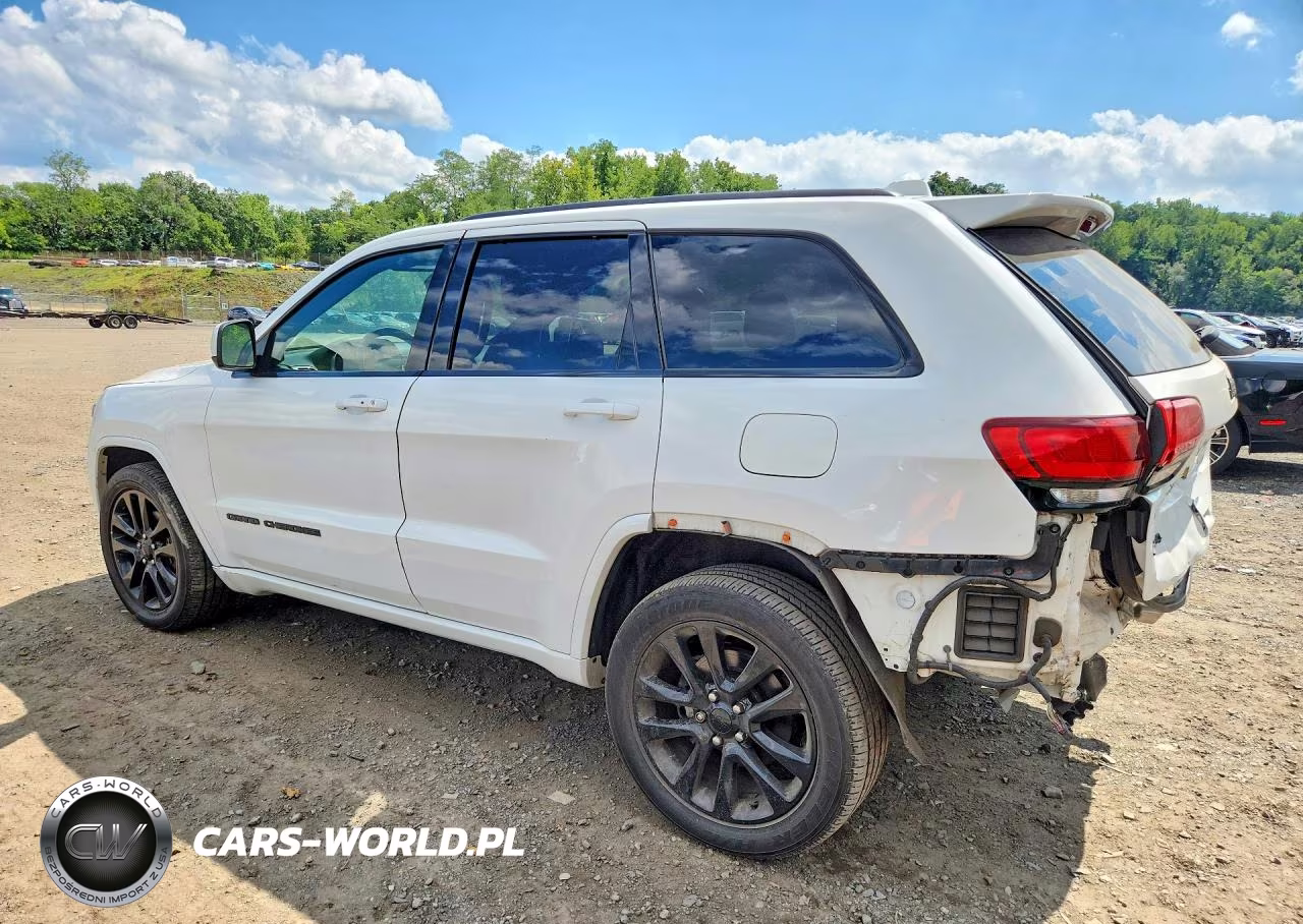 2019 Jeep Grand Cherokee Laredo VIN:1C4RJFAG2KC794570 - 2