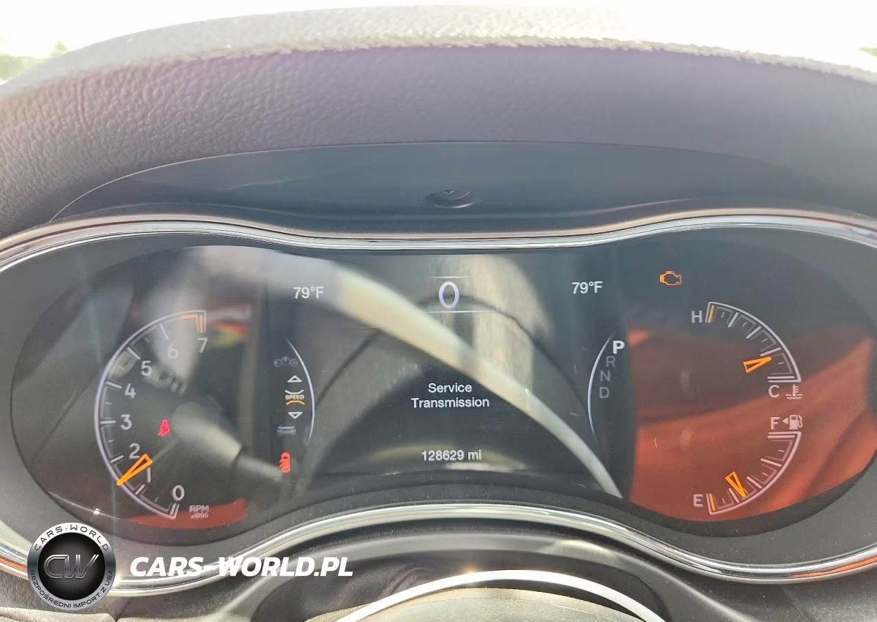 2019 Jeep Grand Cherokee Laredo VIN:1C4RJFAG2KC794570 - 9