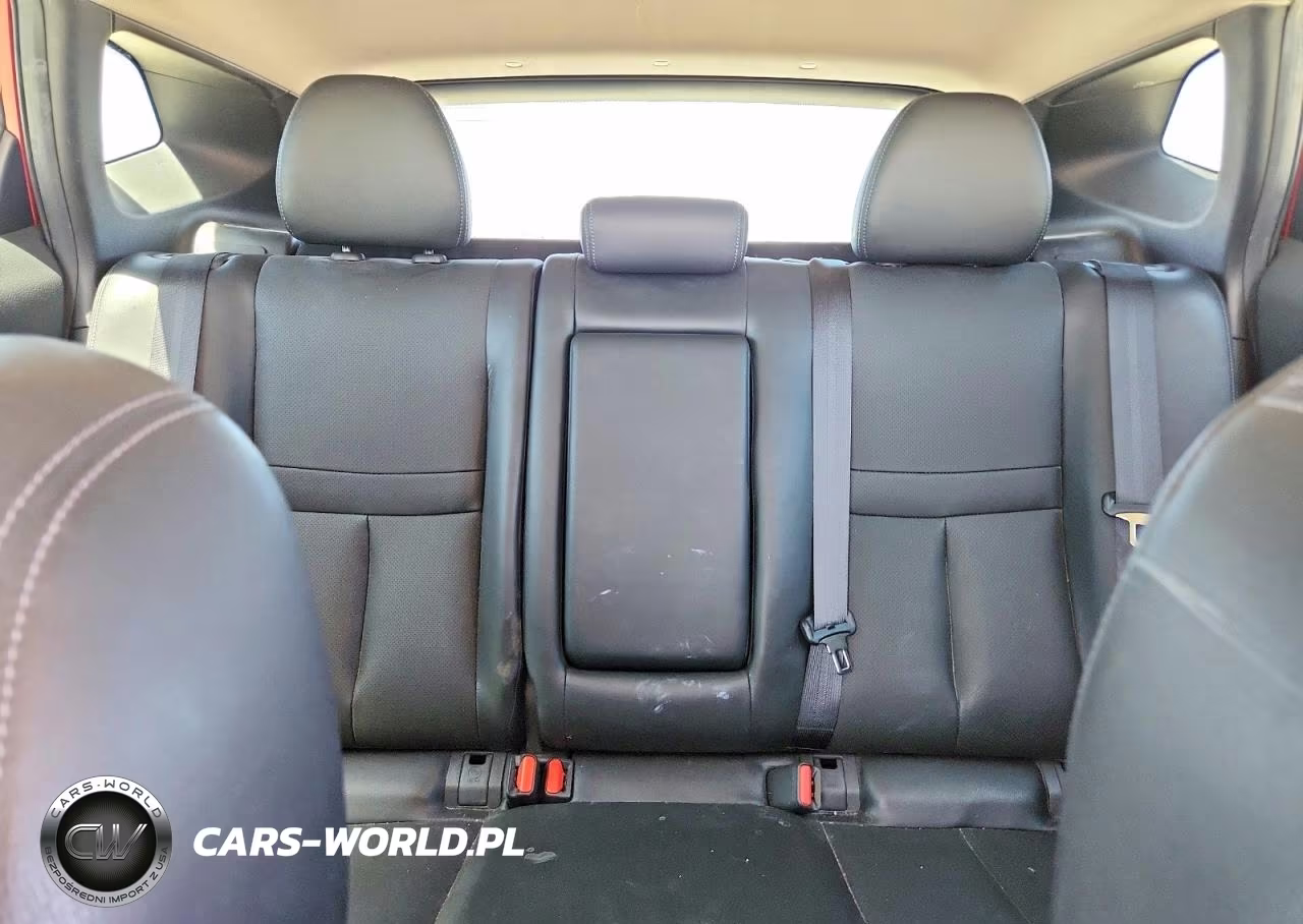 2018 Nissan Rogue Sport S VIN:JN1BJ1CP5JW194529 - 10