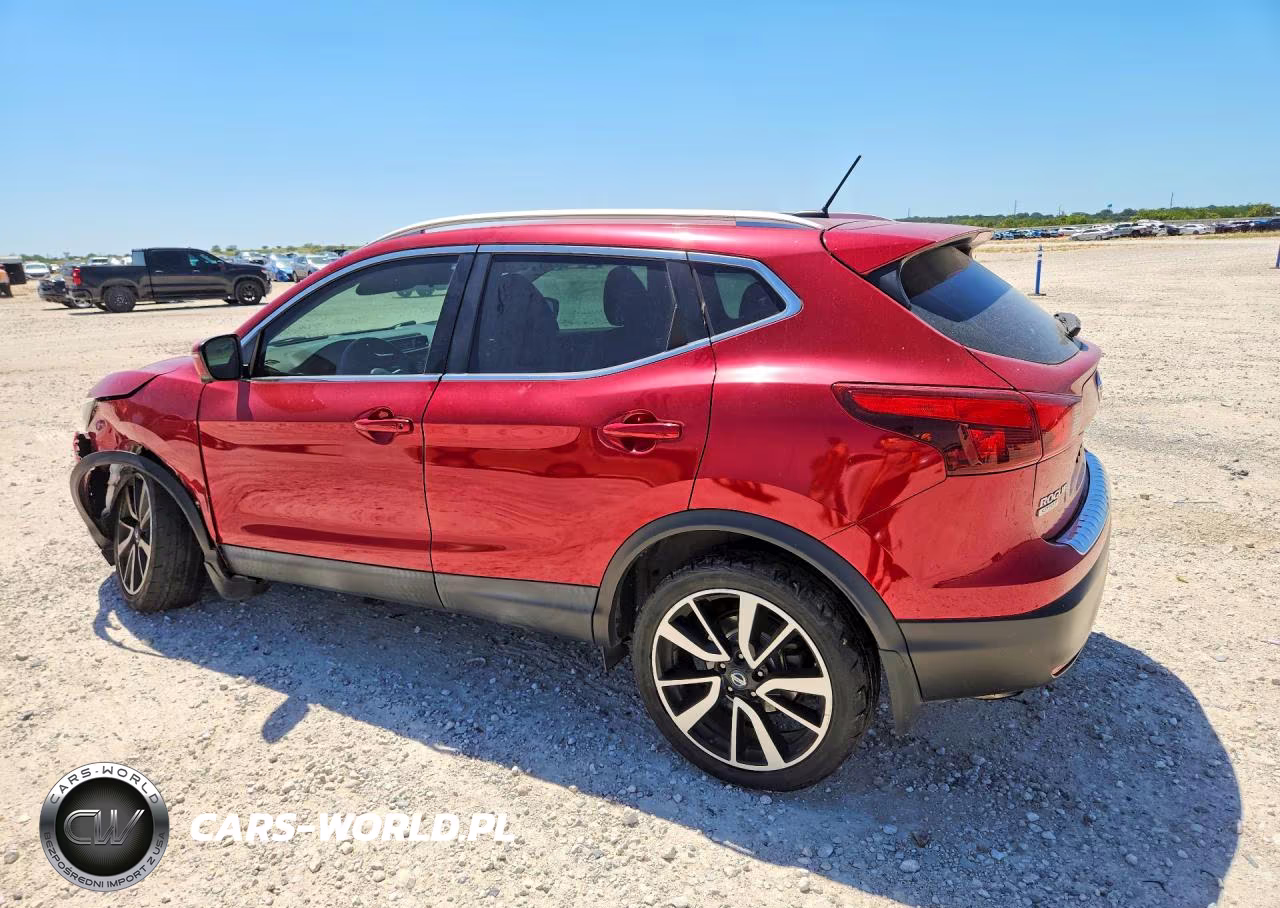 2018 Nissan Rogue Sport S VIN:JN1BJ1CP5JW194529 - 2