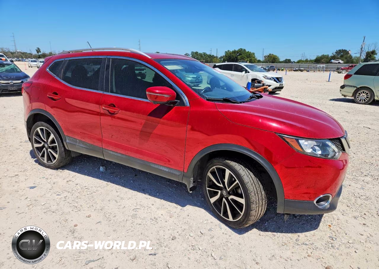 2018 Nissan Rogue Sport S VIN:JN1BJ1CP5JW194529 - 4