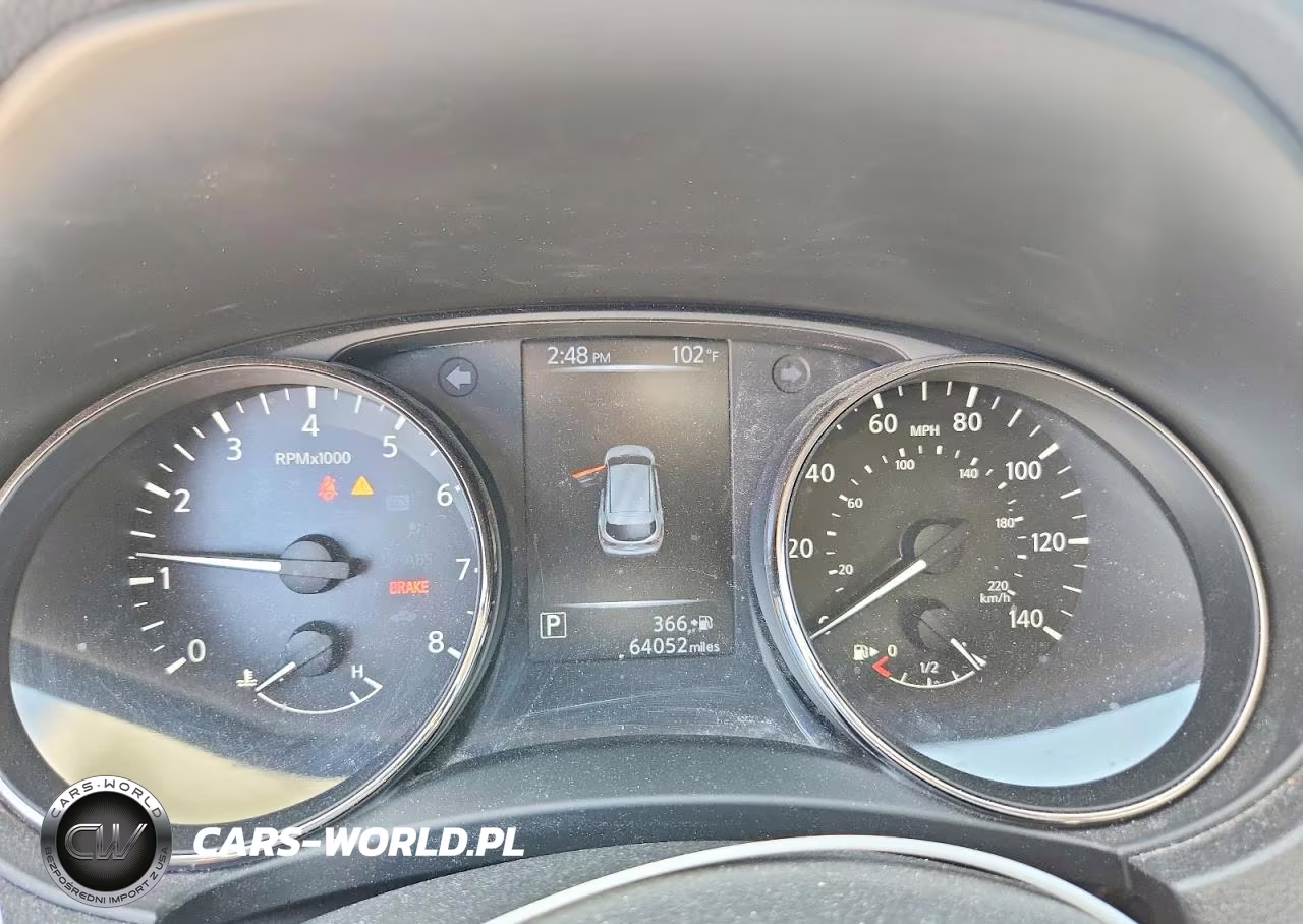 2018 Nissan Rogue Sport S VIN:JN1BJ1CP5JW194529 - 9