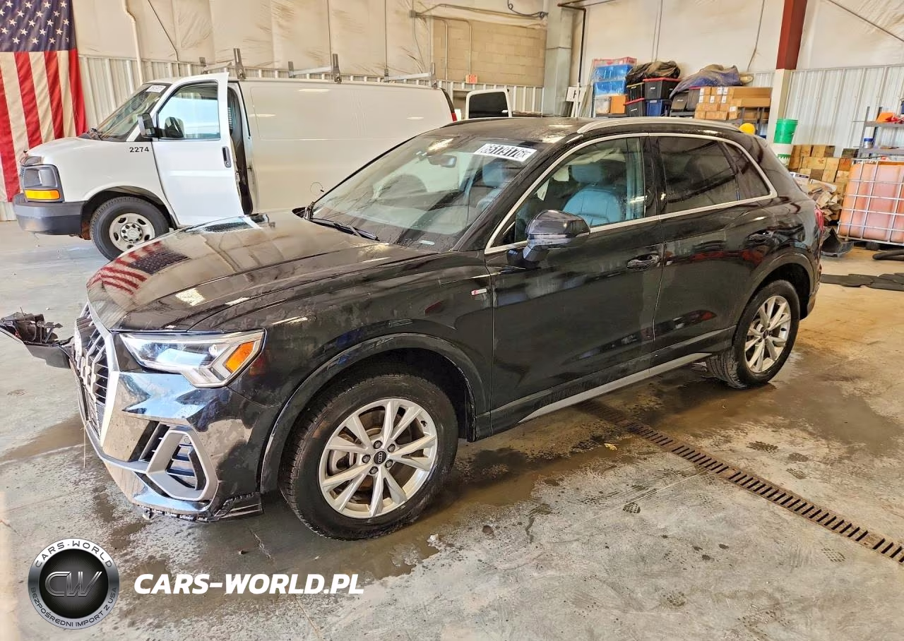 2025 Audi Q3 Premium S Line 45 – zdjęcie 1 z 14