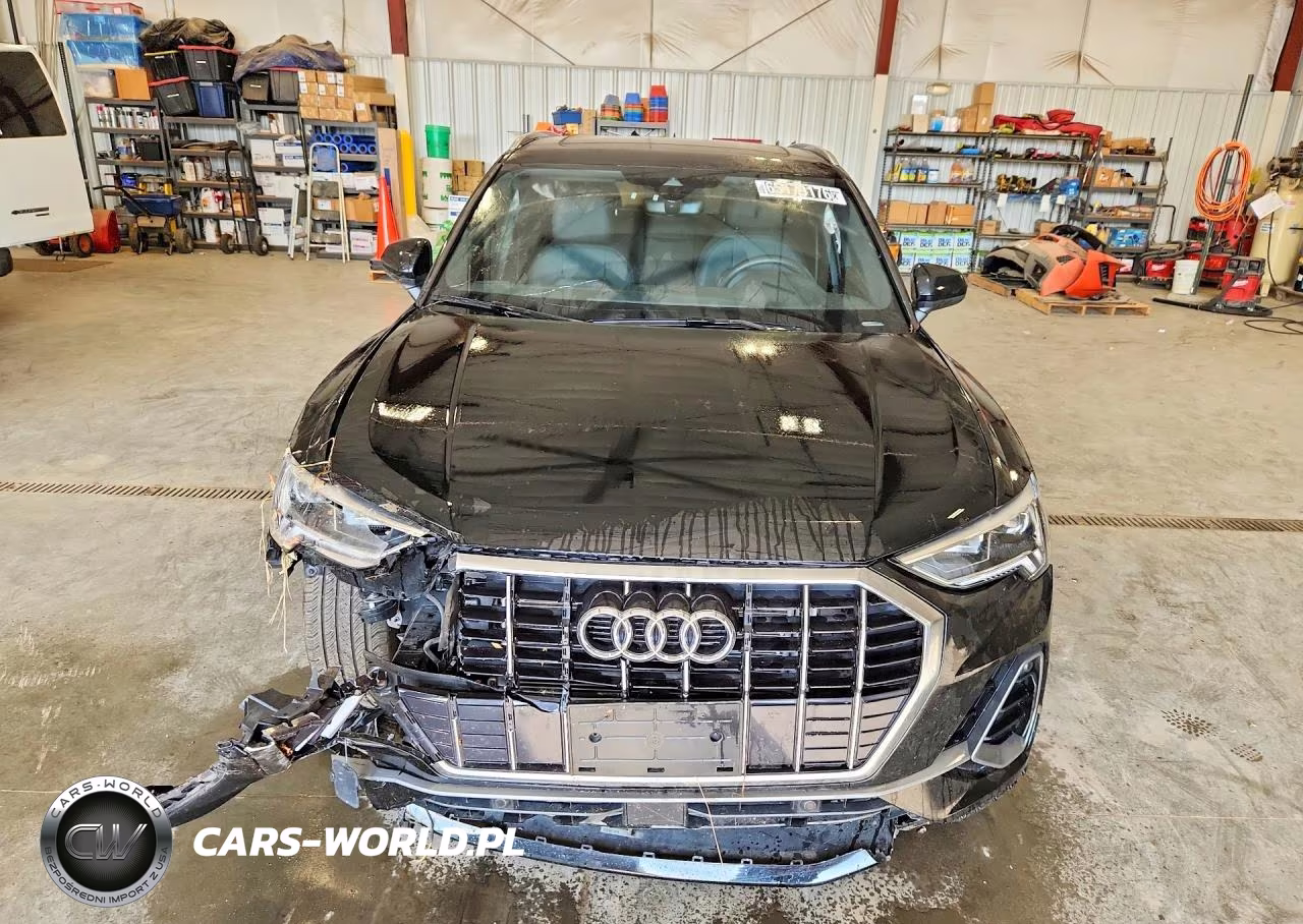 2025 Audi Q3 Premium S Line 45 VIN:WA1DECF31S1050967 - 5