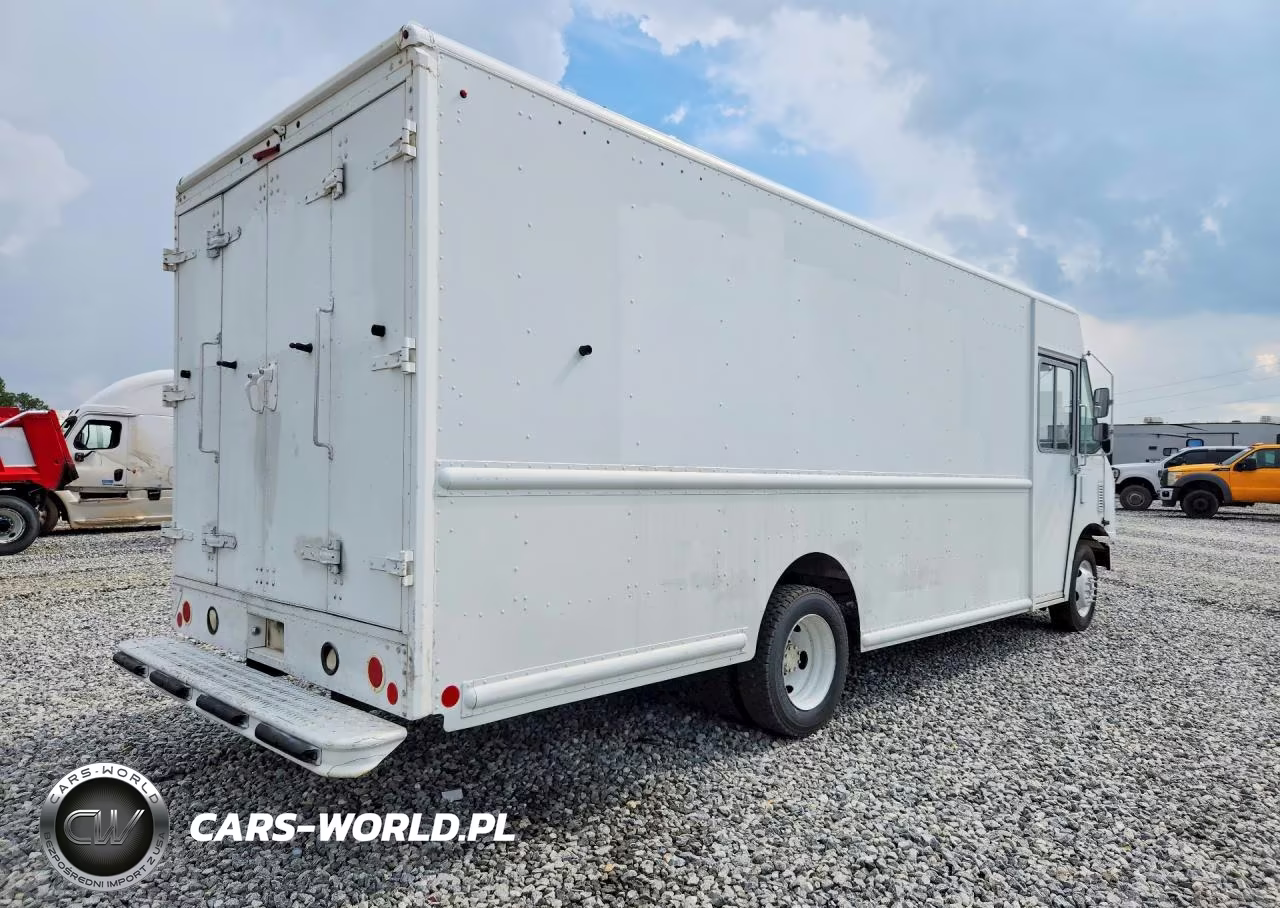 2013 Ford F59 Delivery Truck VIN:1F65F5KYXD0A10774 - 3