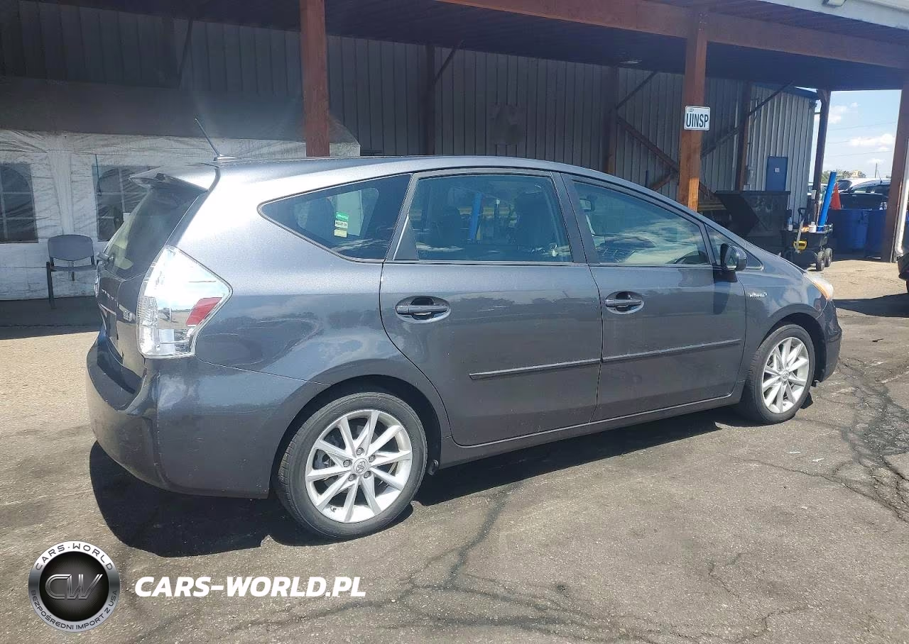 2013 Toyota Prius V Five VIN:JTDZN3EU2D3205135 - 3