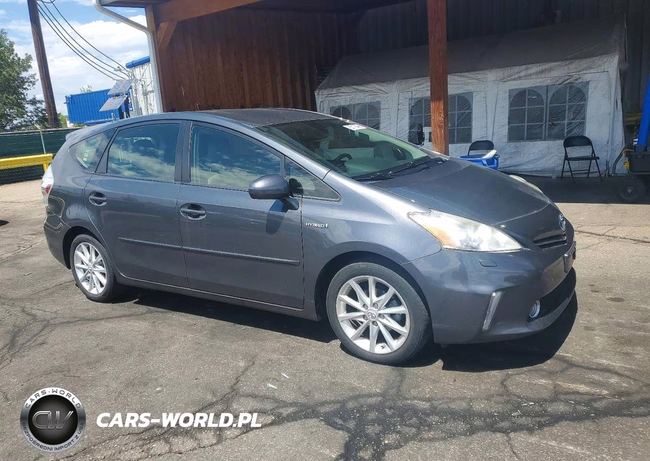 2013 Toyota Prius V Five VIN:JTDZN3EU2D3205135 - 4