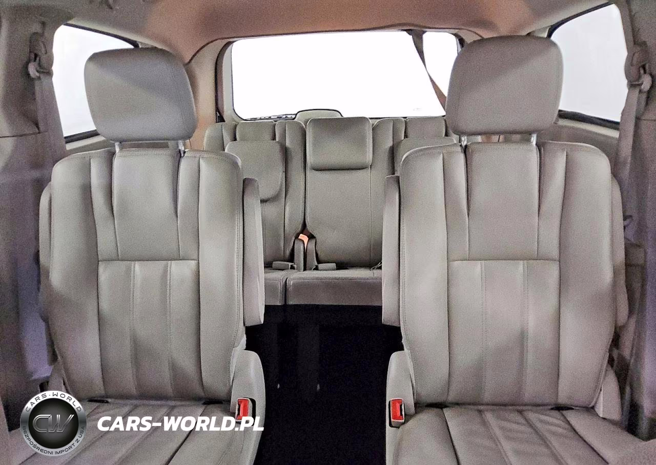 2013 Chrysler Town & Country Touring VIN:2C4RC1BG4DR528960 - 10