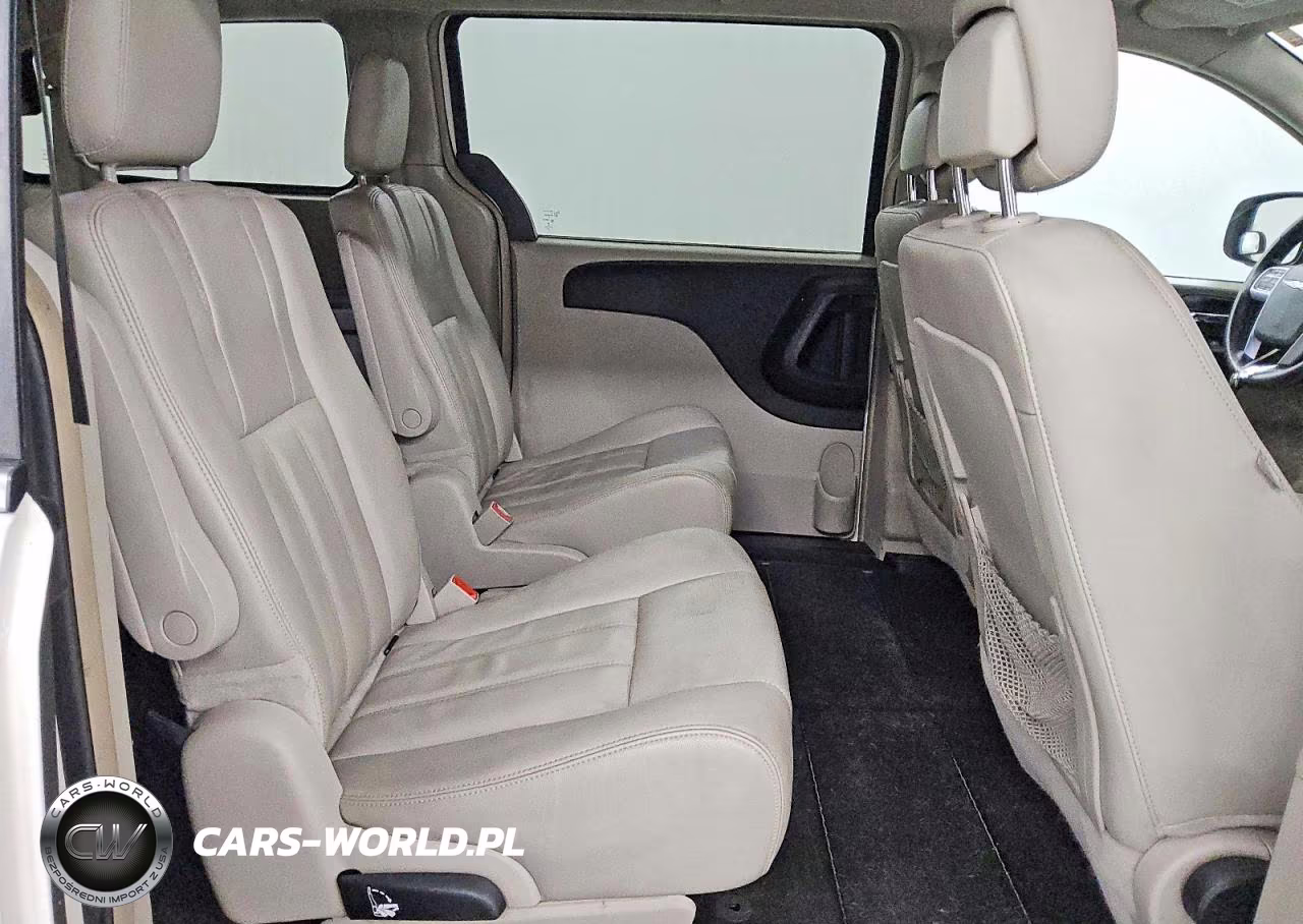 2013 Chrysler Town & Country Touring VIN:2C4RC1BG4DR528960 - 11