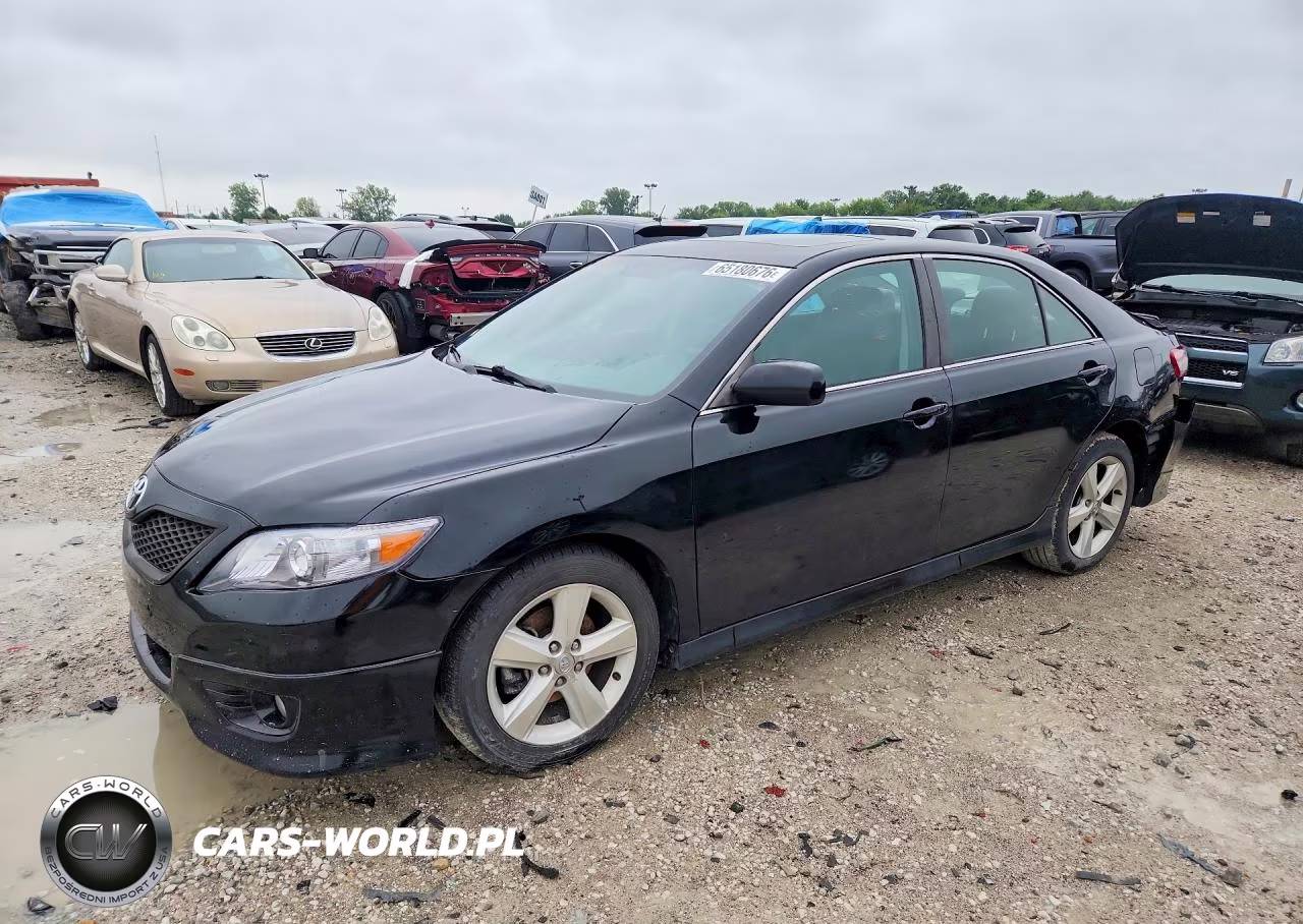 2010 Toyota Camry Se – zdjęcie 1 z 12