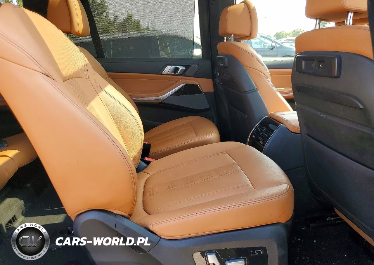 2021 BMW X7 M50I VIN:5UXCX6C08M9F69334 - 11