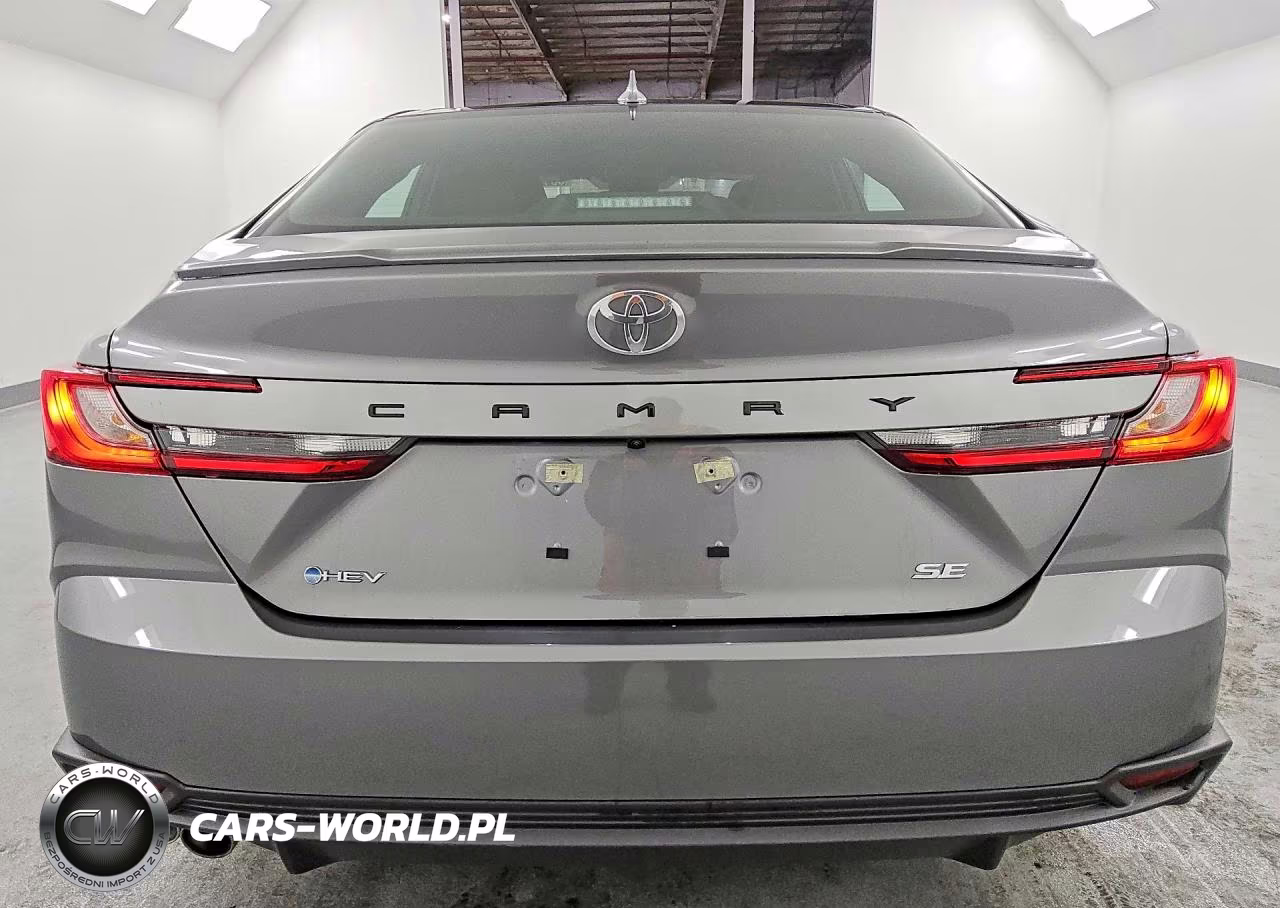 2026 Toyota Camry Se VIN:4T1DAACK3TU682463 - 6