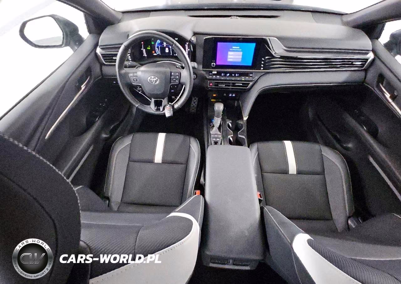 2026 Toyota Camry Se VIN:4T1DAACK3TU682463 - 8