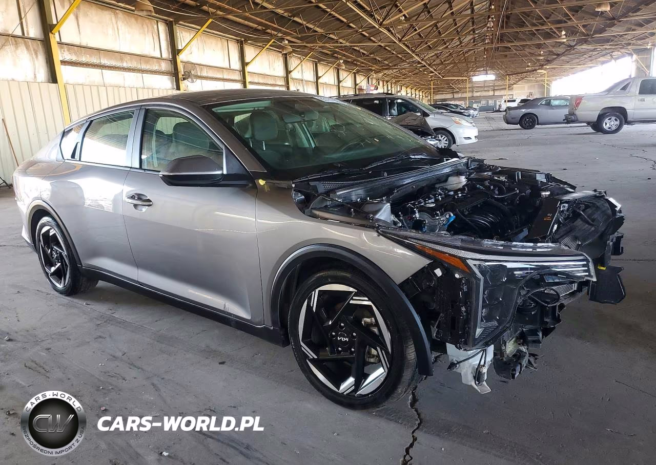 2025 Kia K4 Ex VIN:3KPFU4DEXSE026322 - 4