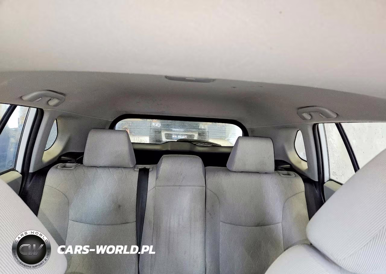 2022 Toyota Corolla Cross Le VIN:7MUCAAAG0NV033537 - 10