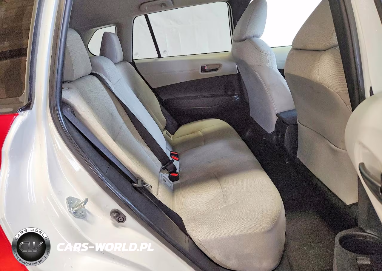 2022 Toyota Corolla Cross Le VIN:7MUCAAAG0NV033537 - 11